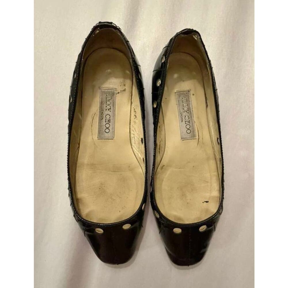 Jimmy Choo Patent Leather Flats with Cutout Details sz. 6.5 - Picture 5 of 8